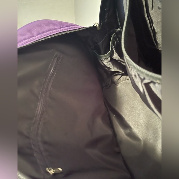 Gaiam Metro Gym Bag - Picture 9 of 13